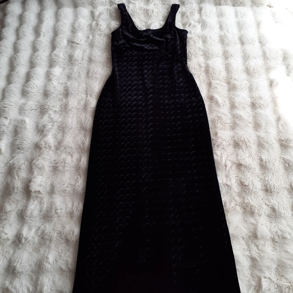 SOLD - Picture 4 of 9